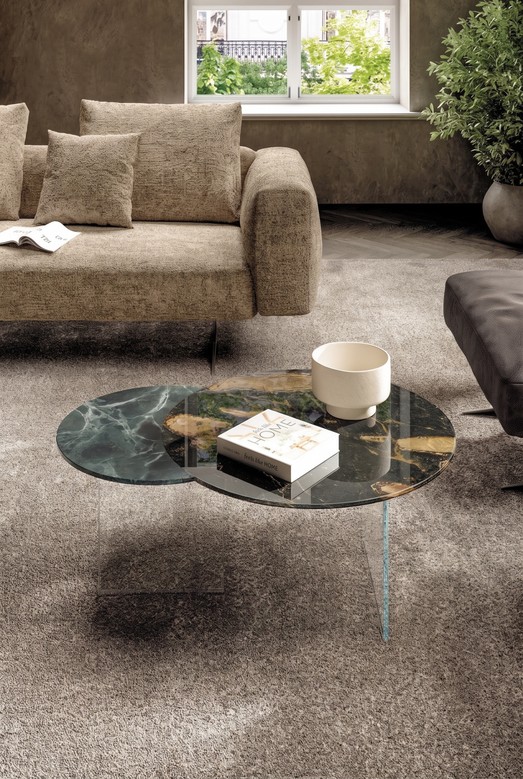 mesa de centro de cristal con acabado elegante |Mesita Blendie | LAGO