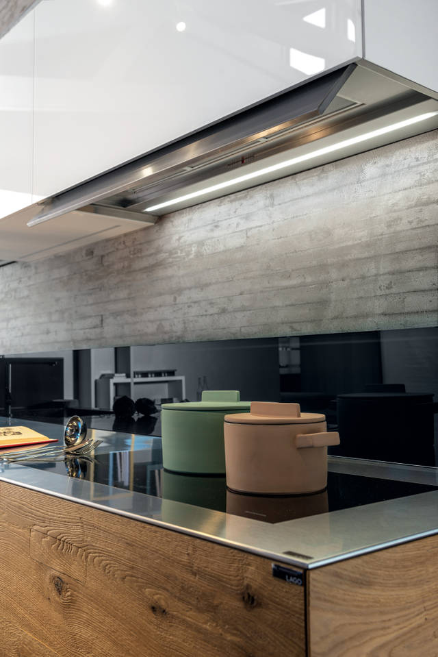 designer kitchen steel top | 36e8 Wildwood Kitchen | LAGO