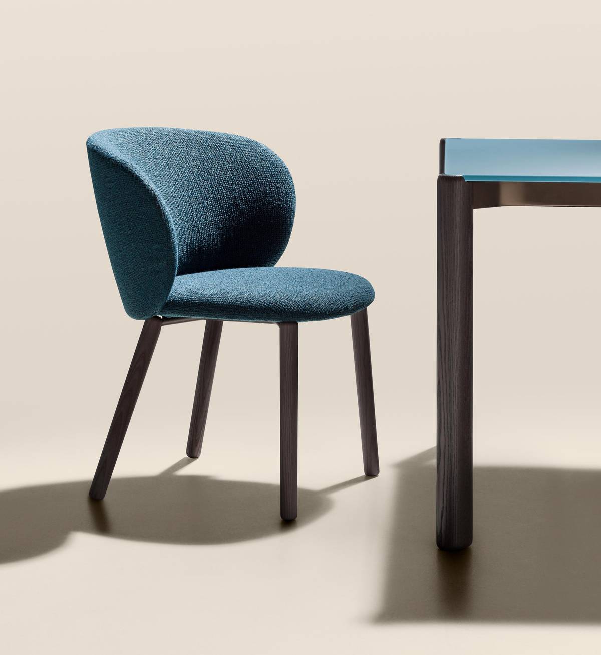 chair with wooden legs | Colombina Chair | LAGO chair with wooden legs | Colombina Chair | LAGO