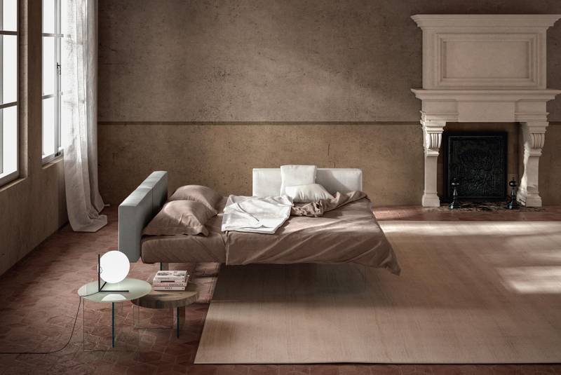 cama moderna en el centro la habitación | Cama Air | LAGO