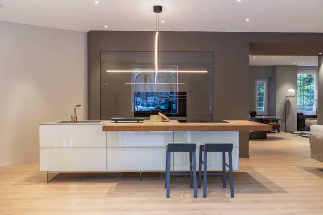 077f9047-94b7-4542-becd-76fc35636a88