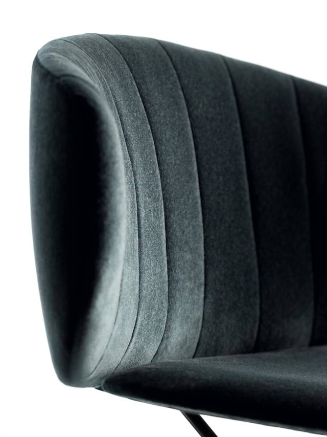 silla moderna con respaldo ergonómico | Silla Ruffle | LAGO