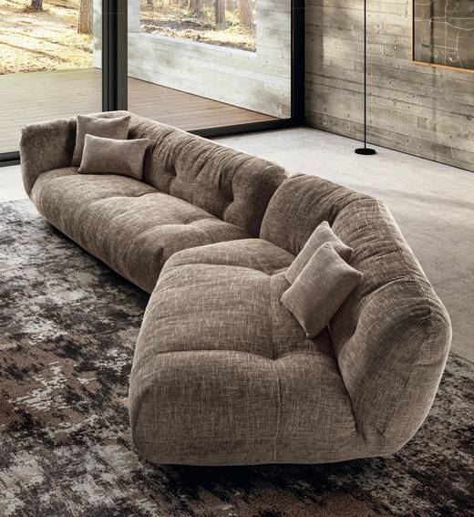 cómodo sofá de tela marrón | Sofá Happening | LAGO