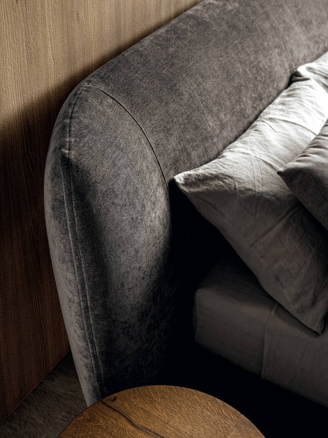 dettaglio imbottitura testiera letto | Letto Bed-In | LAGO