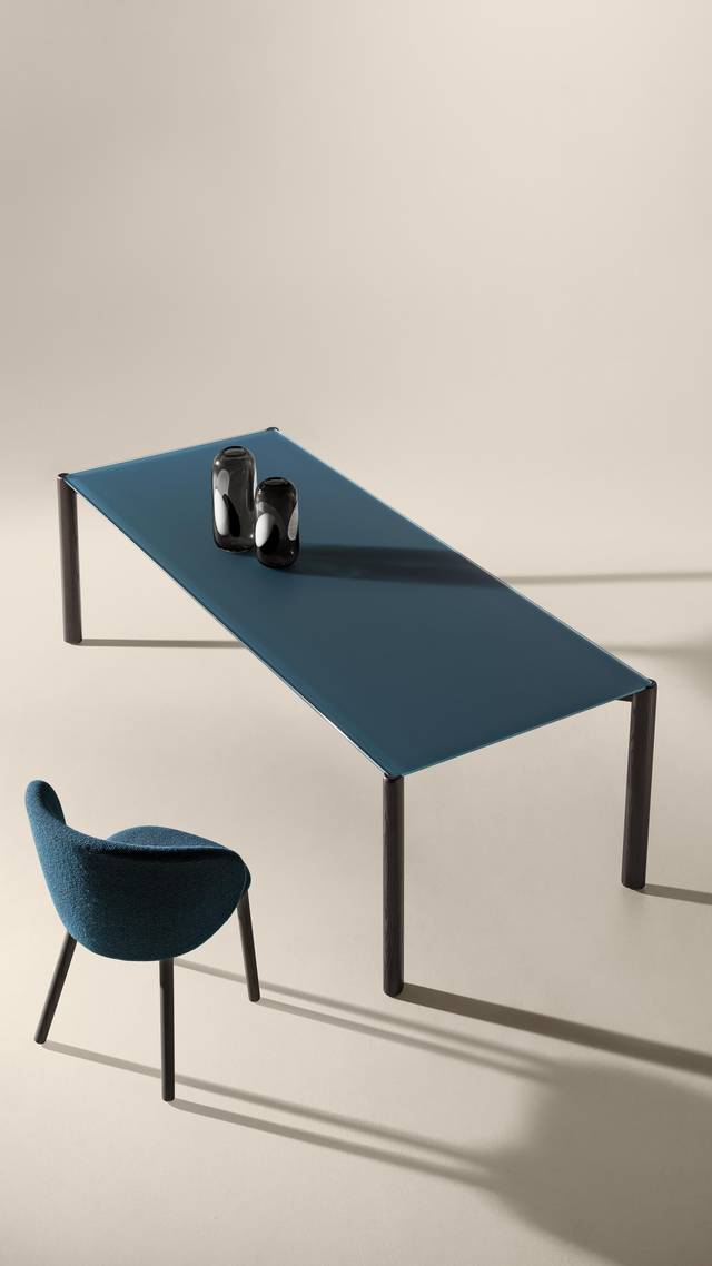 mesa de cristal con patas de madera | Mesa Correr Slim | LAGO mesa de cristal con patas de madera | Mesa Correr Slim | LAGO