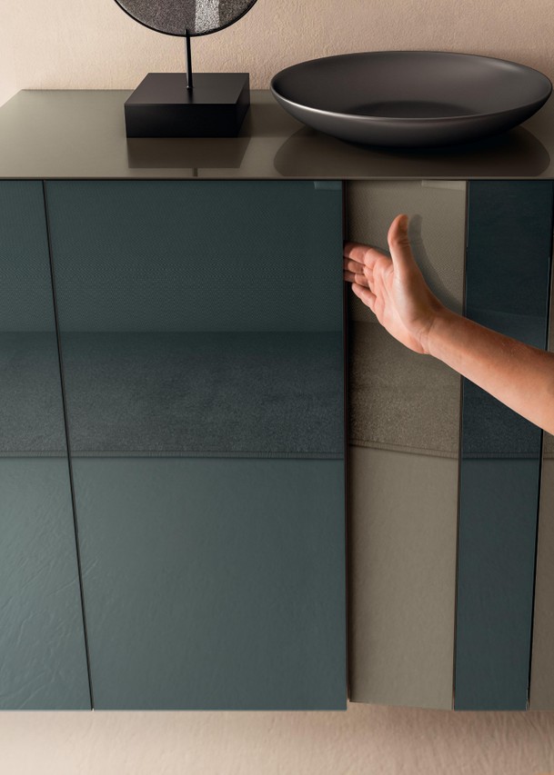 ouverture meuble en verre | Buffet N.O.W. | LAGO