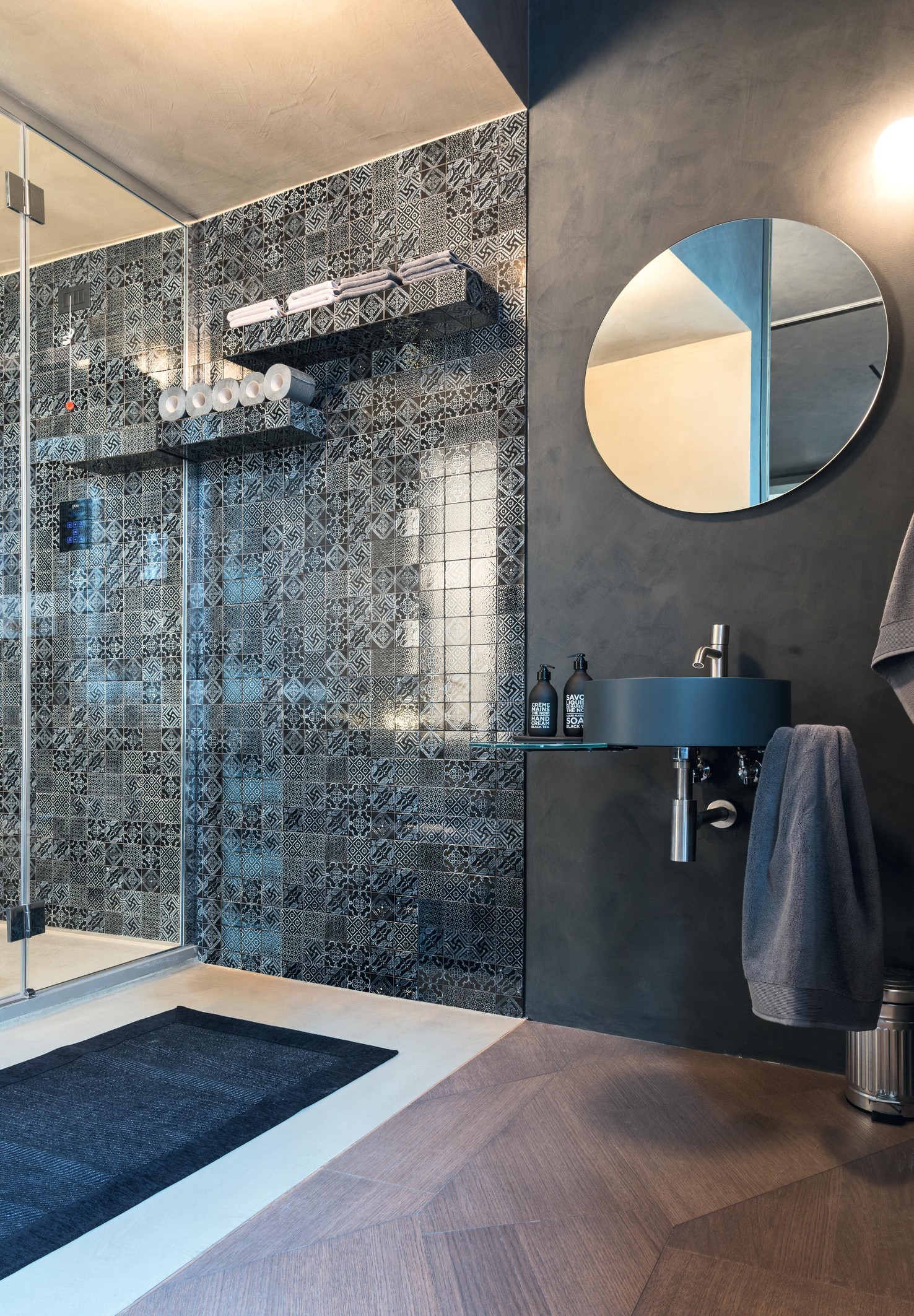 grey circular washbasin | Cellule Basin | LAGO