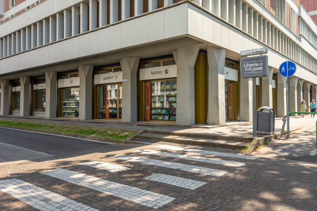 ItalyPost_Factory_Padova_0122