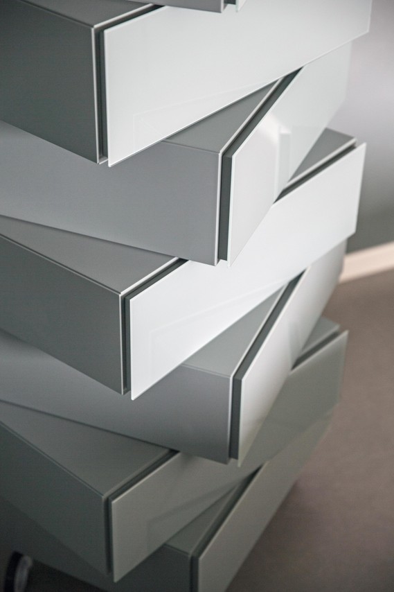 white drawer unit profiled door | Morgana Chest of Drawers | LAGO