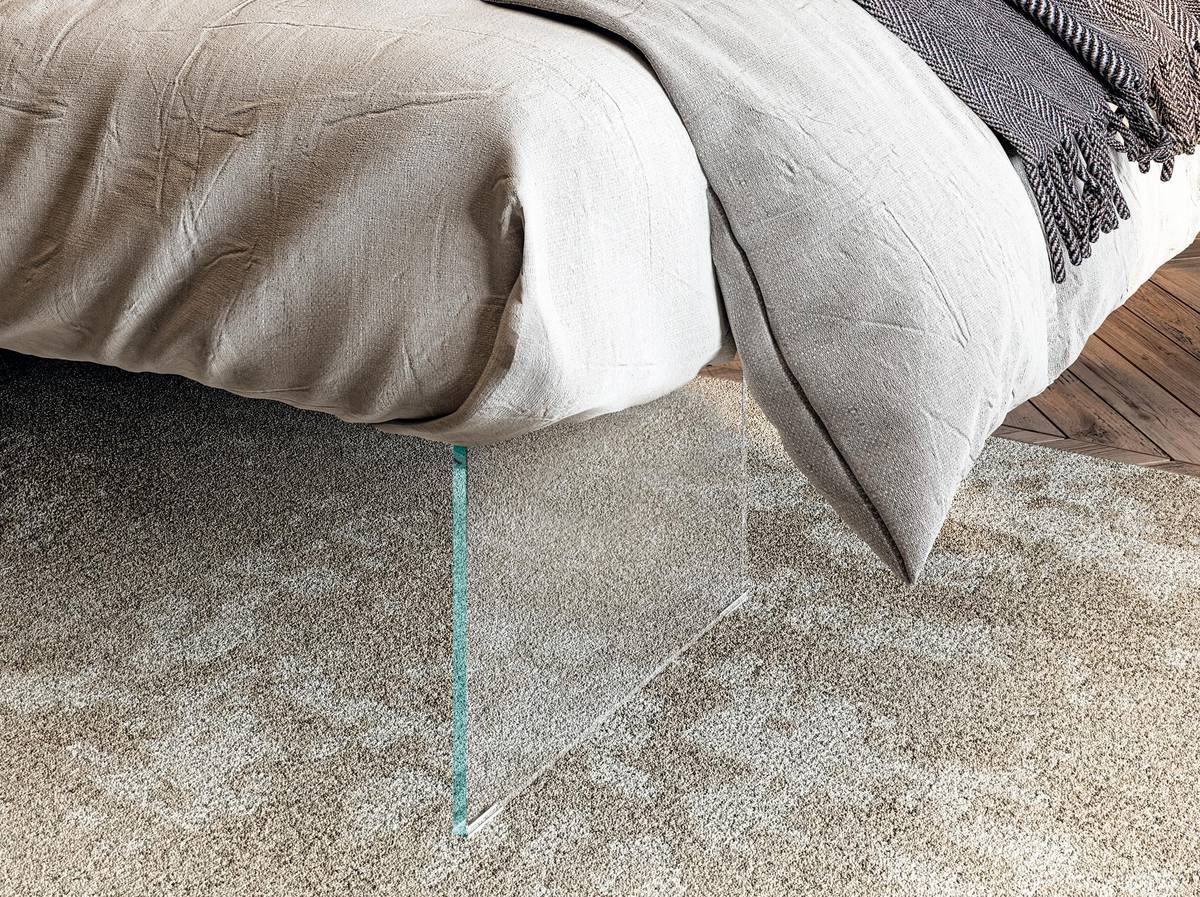 lit moderne avec pieds en verre | Lit Air | LAGO lit moderne avec pieds en verre | Lit Air | LAGO