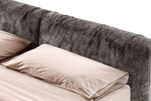 lit confortable avec tête de lit grise et pieds en métal | Lit Steel | LAGO lit confortable avec tête de lit grise et pieds en métal | Lit Steel | LAGO