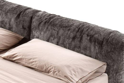 lit confortable avec tête de lit grise et pieds en métal | Lit Steel | LAGO
