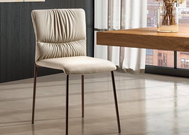 sedia imbottita bianca in pelle | Sedia Woop | LAGO sedia imbottita bianca in pelle | Sedia Woop | LAGO