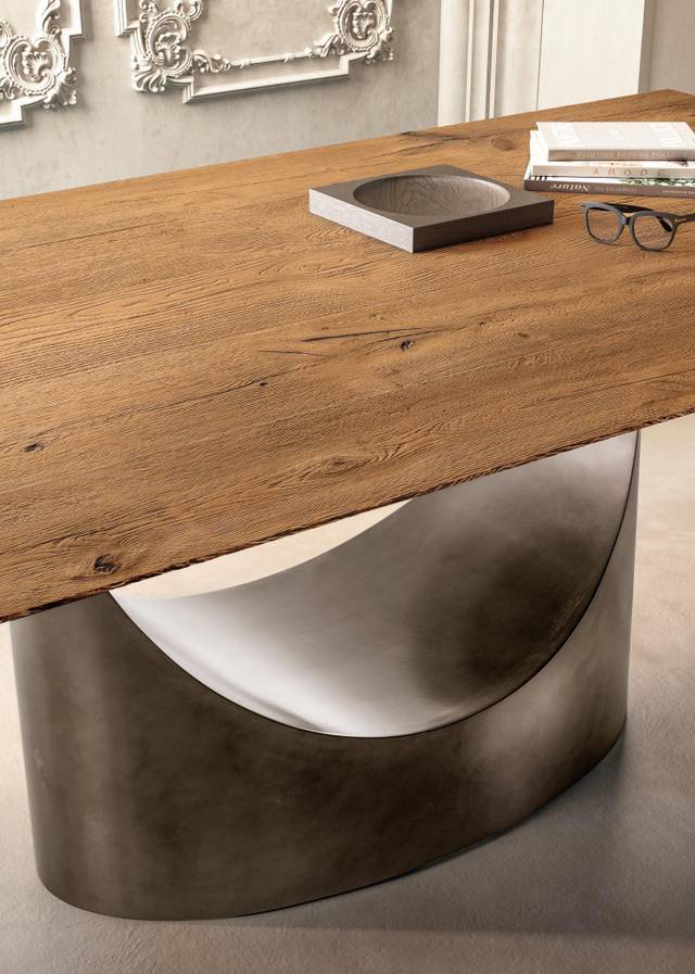 living room table with wooden top | U Table | LAGO