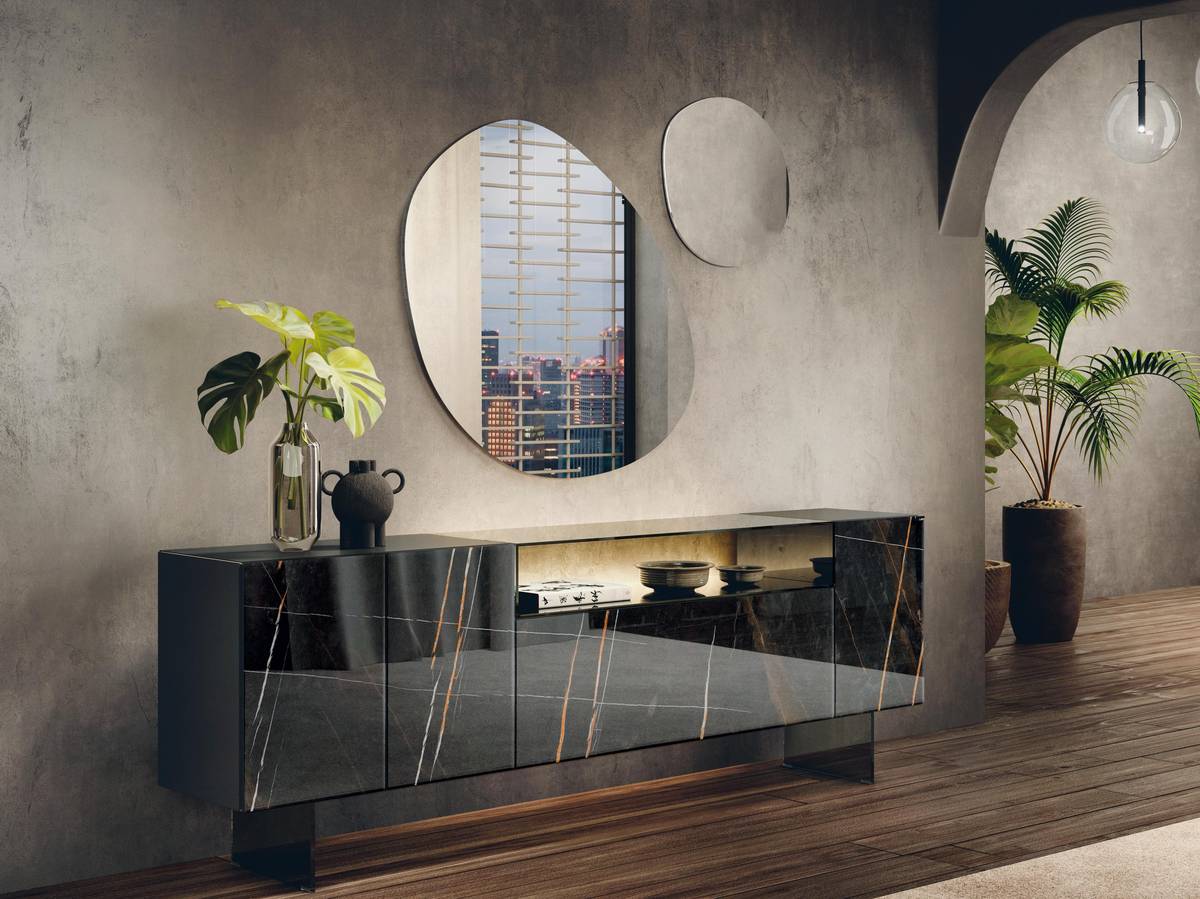 Sala de estar con espejos de diseño | Aparador 36e8 Glass | LAGO