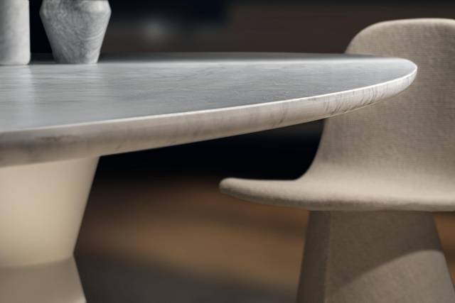 plateau en marbre clair | Table Chapeau | LAGO