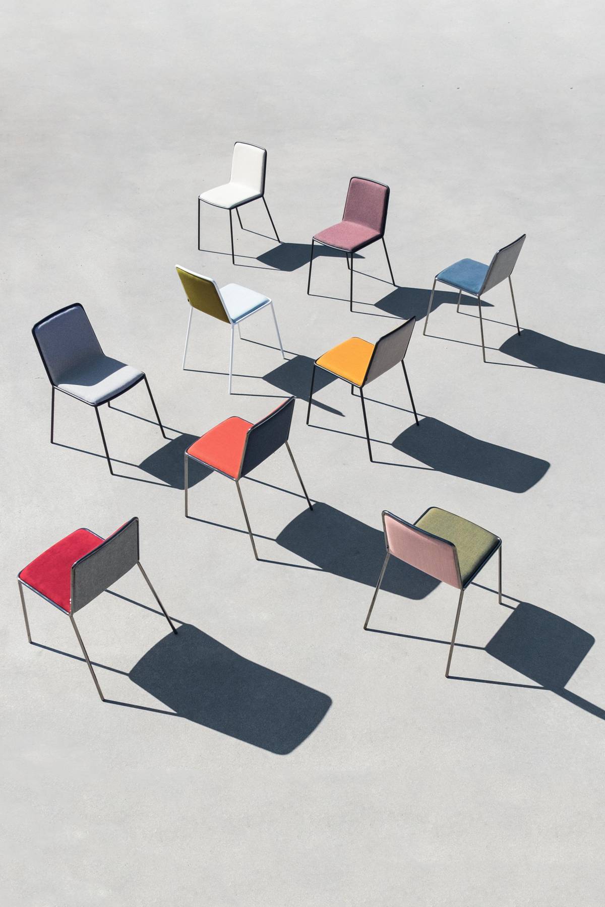 sedie moderne colorate | Sedia Pletra | LAGO