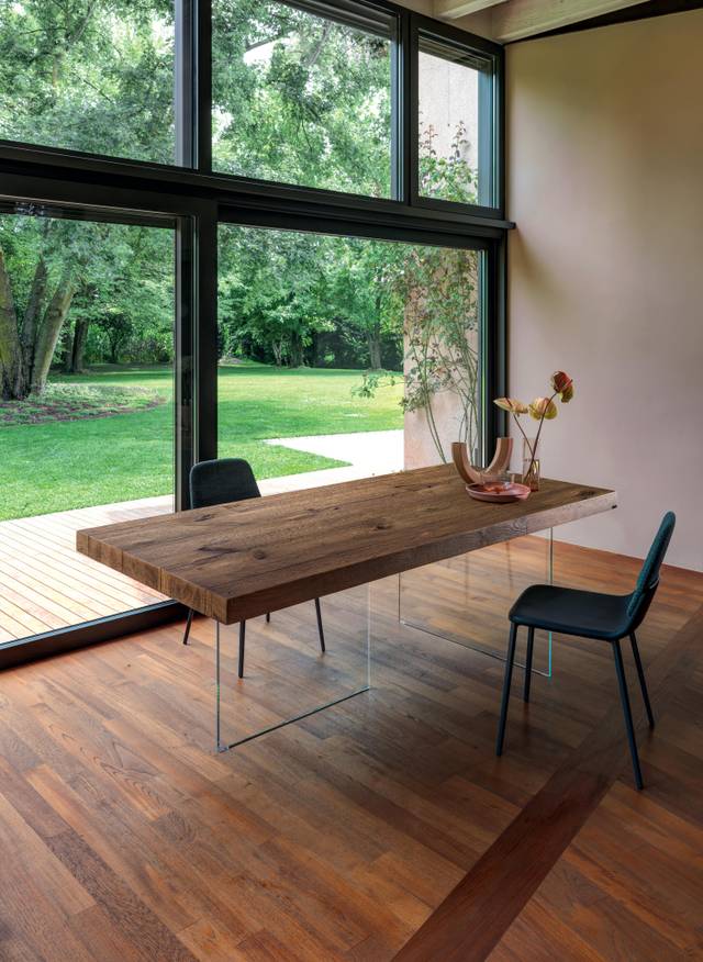 tavolo sospeso in vetro e legno| Tavolo Air | LAGO