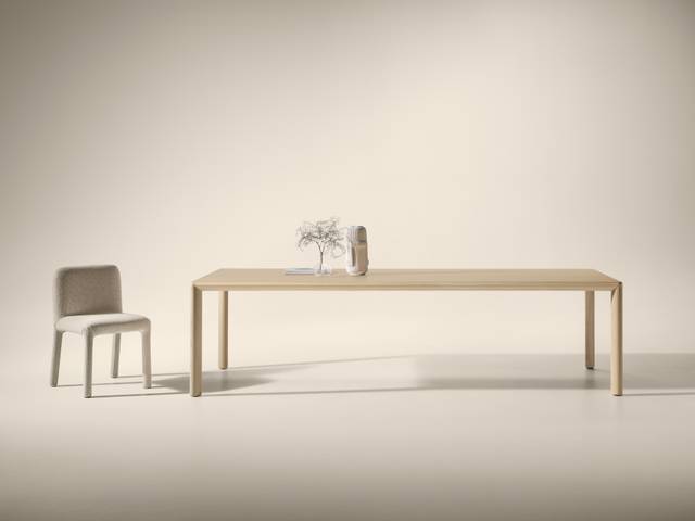 mesa de comedor en madera clara | Mesa Correr | LAGO