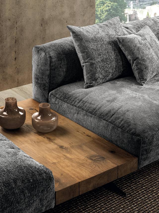 coffee table integrated in the sofa frame | Air Soft Sofa | LAGO