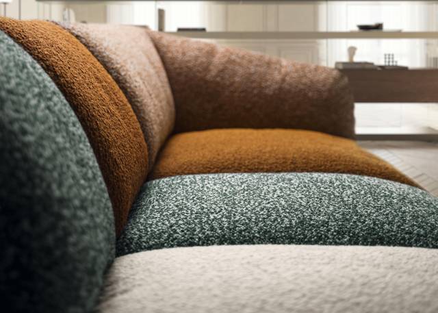 divano lineare a fasce colorate | Divano Not Only White | LAGO