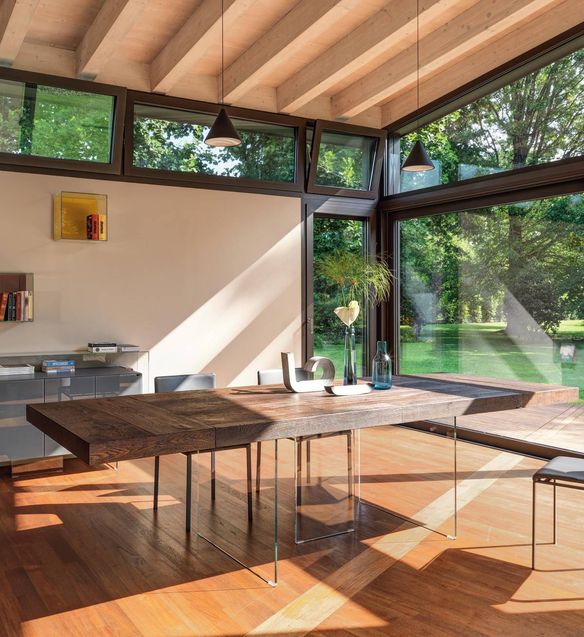 wooden extendable table | Extendable Air Table | LAGO wooden extendable table | Extendable Air Table | LAGO