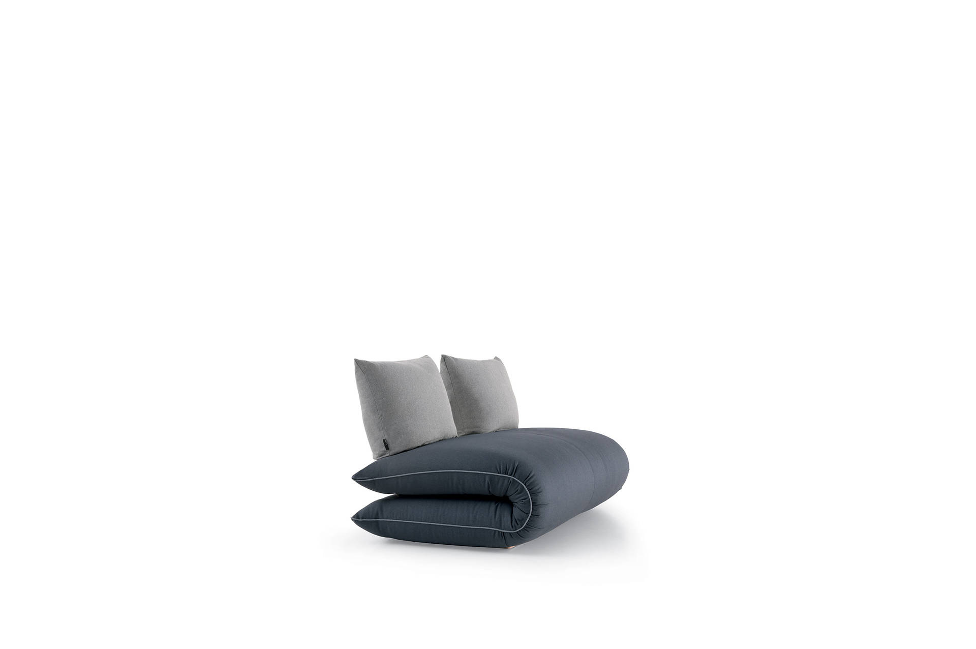 Chama Sofa | LAGO 