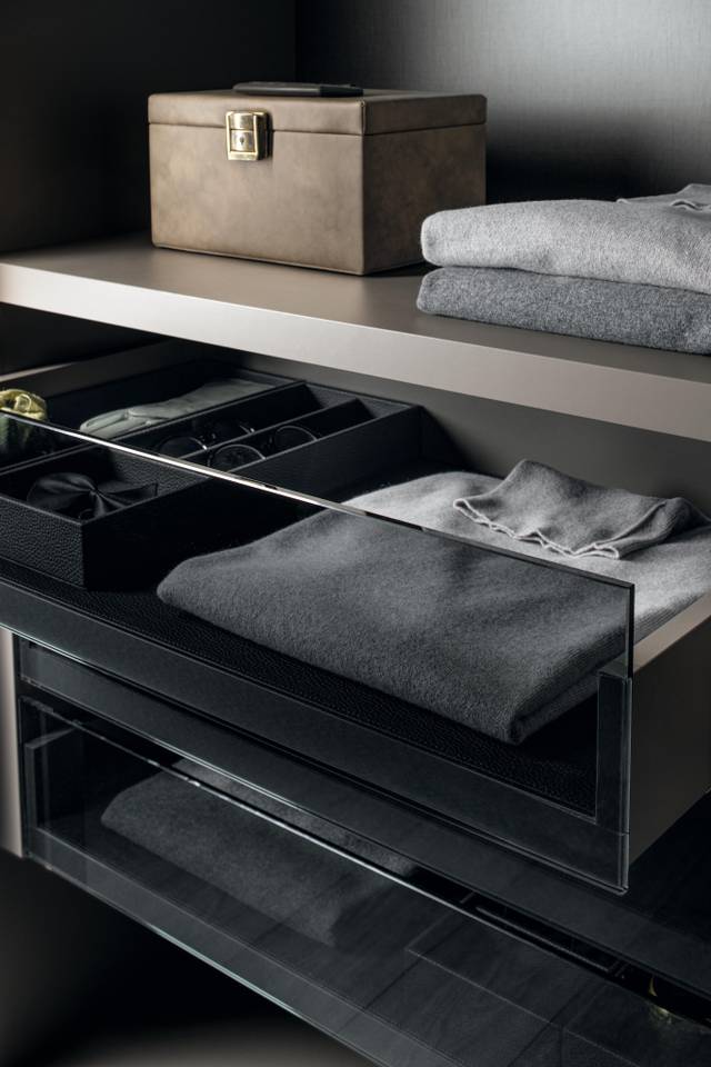 glass wardrobe with internal drawers | N.O.W. Wardrobe | LAGO glass wardrobe with internal drawers | N.O.W. Wardrobe | LAGO