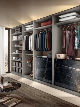 full-wall walk-in wardrobe | Outfit Walk-In-Closet | LAGO