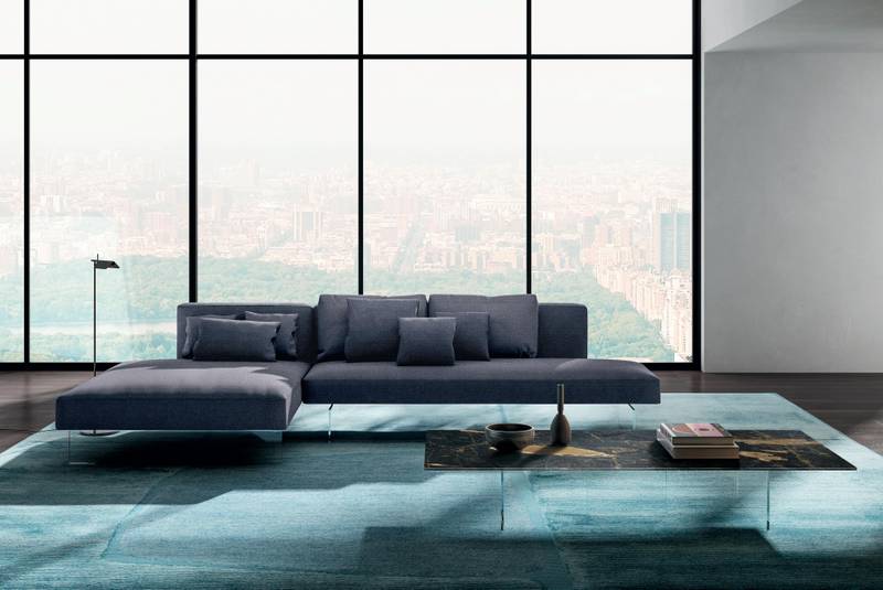 divano modulare blu con sostegni in vetro |Divano Air | LAGO