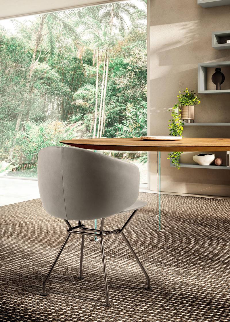 sedia moderna di design in tessuto chiaro | Sedia Ruffle | LAGO