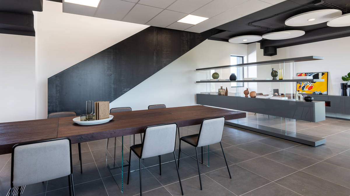 Meeting room tables | LAGO Design Meeting room tables | LAGO Design