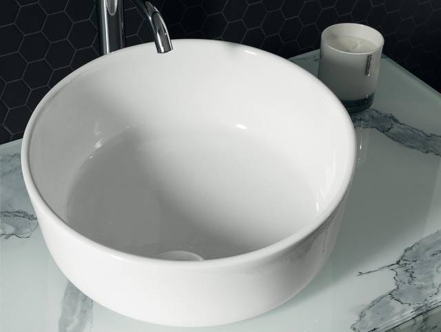 lavabo bianco in ceramica | Lavabo Inbilico | LAGO
