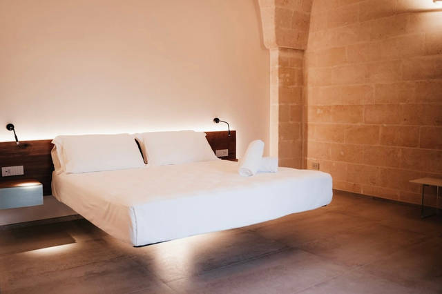 b080a7f4-148b-4539-8594-4bdf0a76631a b080a7f4-148b-4539-8594-4bdf0a76631a