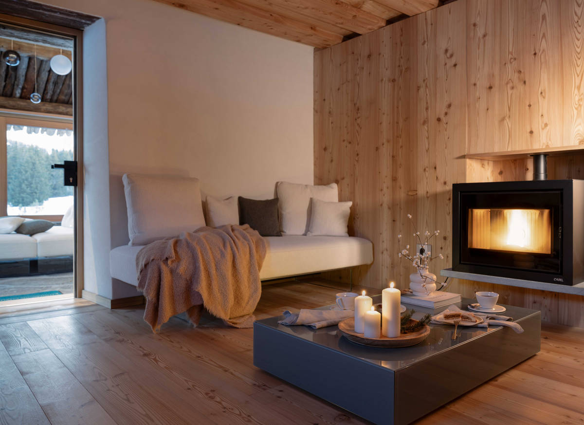 b35631b3-ea4a-49f7-a9bb-8ca161992a7c b35631b3-ea4a-49f7-a9bb-8ca161992a7c