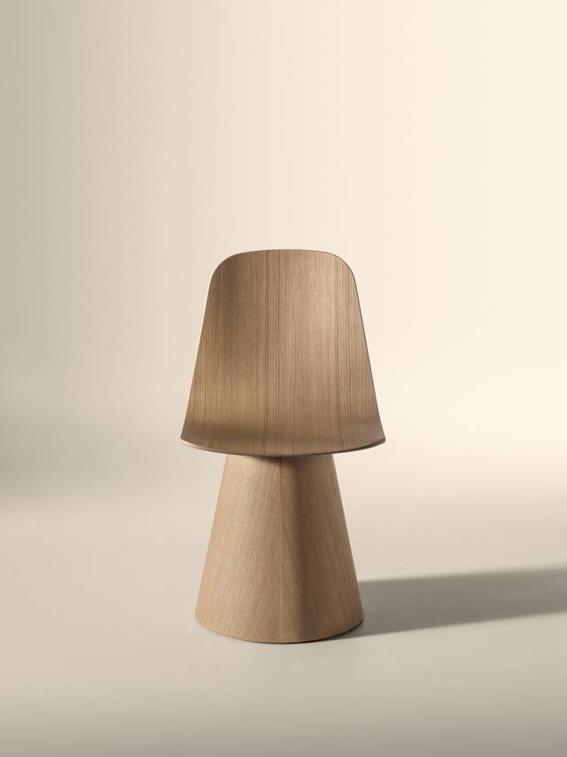 chaise en bois | Chaise Novice | LAGO