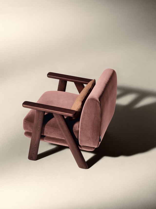 fauteuil en tissu rouge | Fauteuil Altana | LAGO