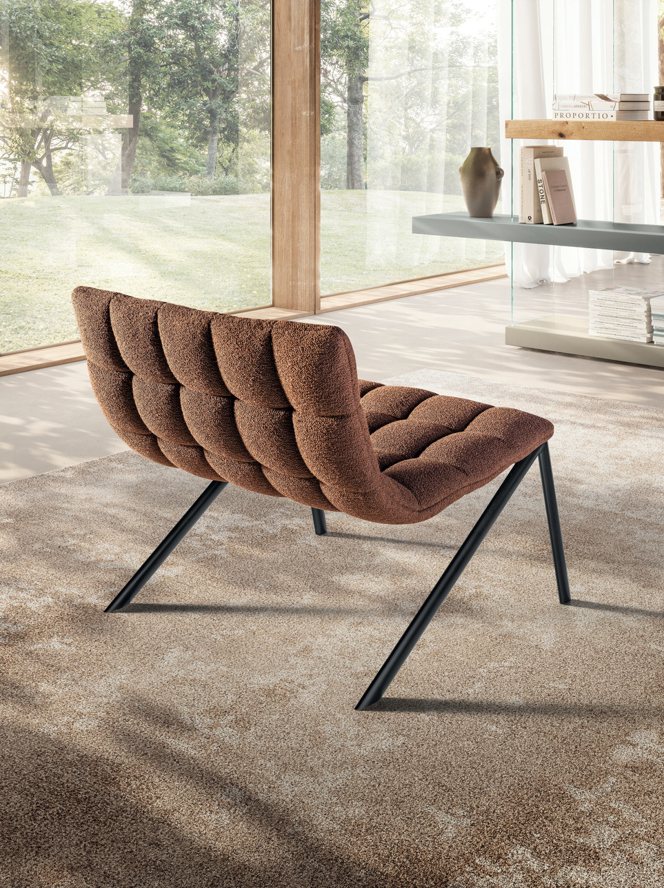 sillón tapizado marrón | Sillón Mezz'aria | LAGO