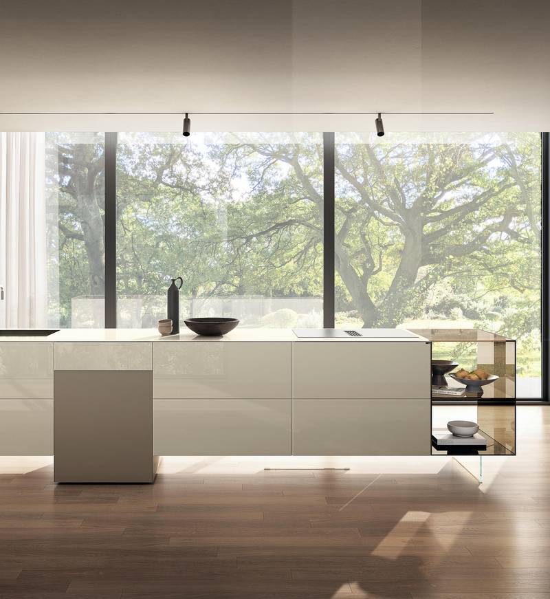white glass kitchen with island| 36e8 Kitchen | LAGO white glass kitchen with island| 36e8 Kitchen | LAGO