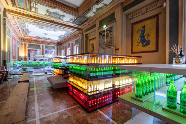 bookcases and sofas and for public spaces | LAGO Design