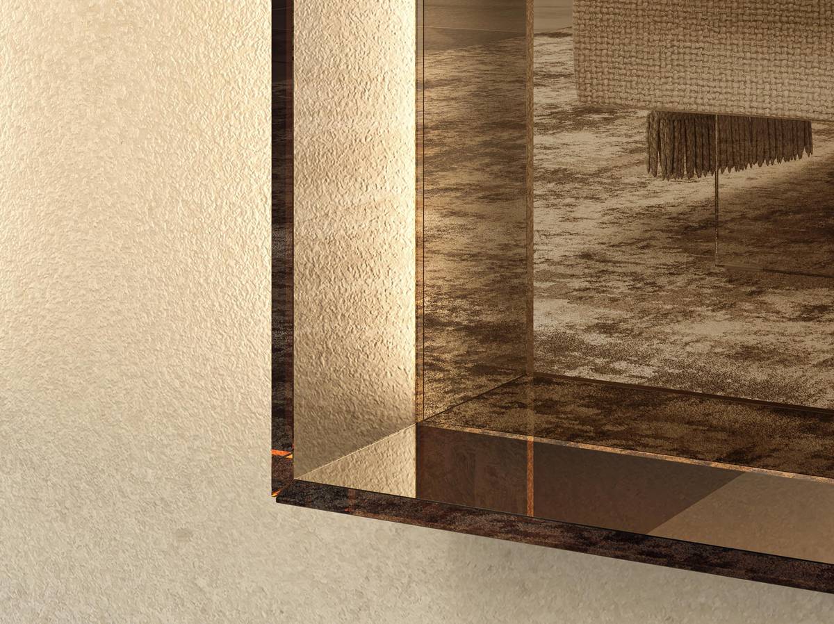 smoked glass 45 degree angle detail | Glass Mirror | LAGO