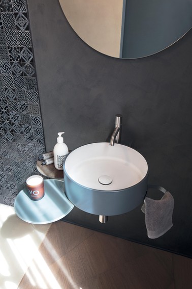 lavabo para baño suspendido de pared | Lavabo Cellule | LAGO