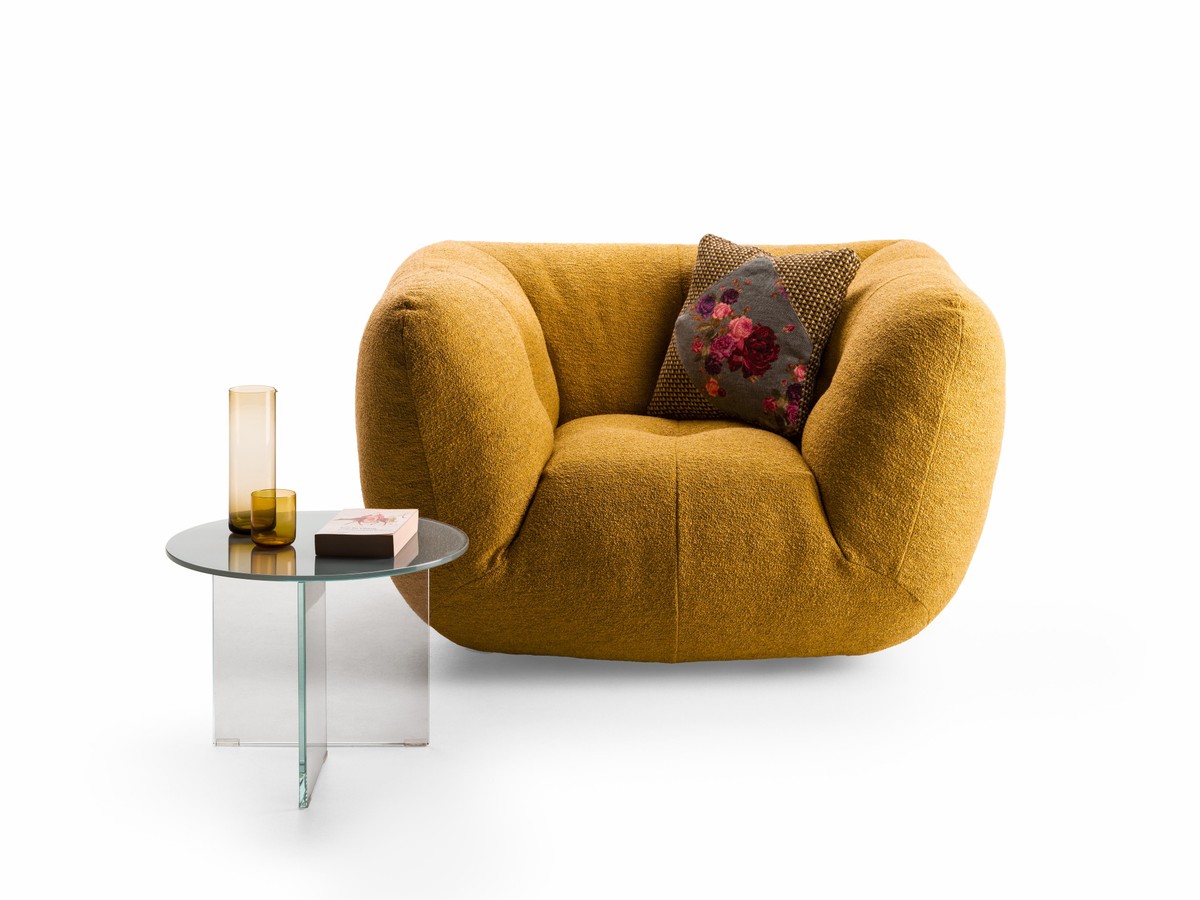 fauteuil confortable avec accoudoirs jaune | Fauteuil Happening | LAGO