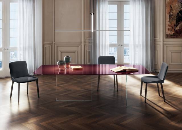 table en verre rouge avec plateau façonné | Table Air Slim | LAGO table en verre rouge avec plateau façonné | Table Air Slim | LAGO